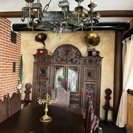 Valderaduey Holiday home Aspariegos