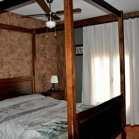 Valderaduey Holiday home